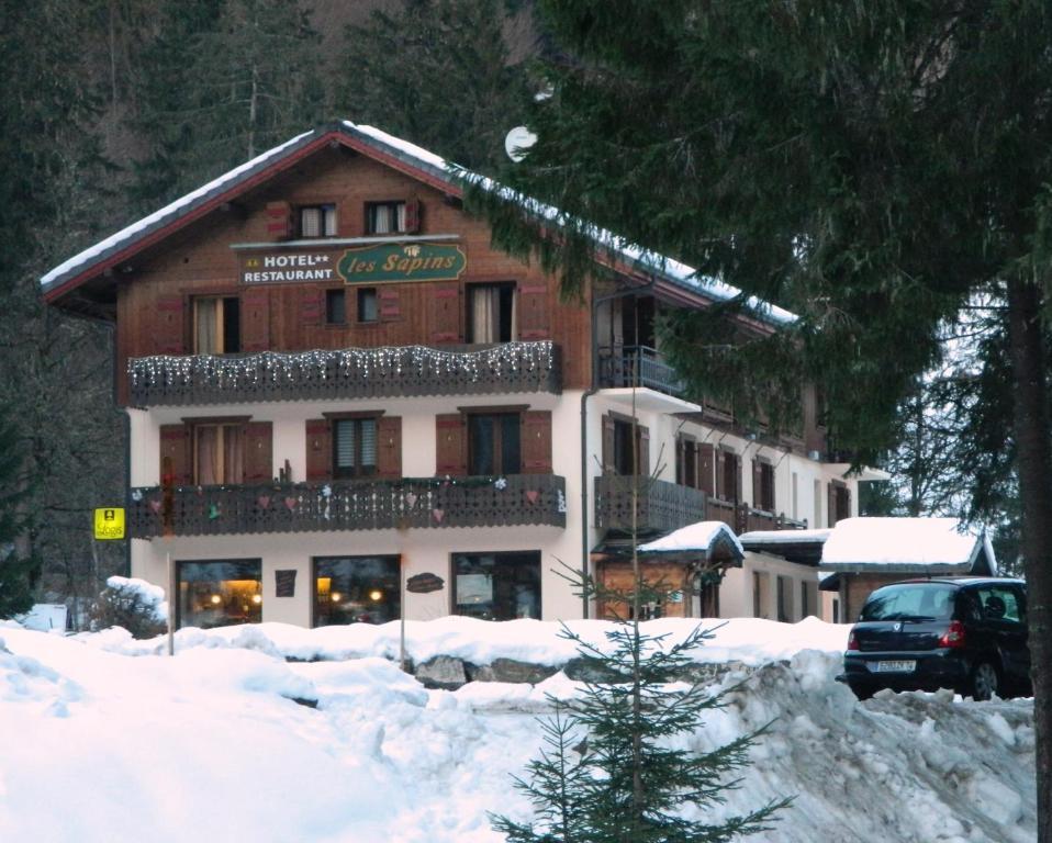 Logis Hotel Les Sapins Montriond Eksteriør billede