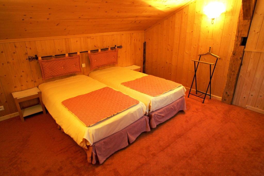 Logis Hotel Les Sapins Montriond Værelse billede